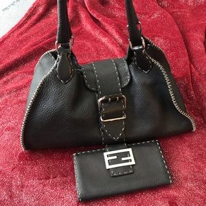 Flash sale ✨Fendi Selleria PURSE & WALLET SET